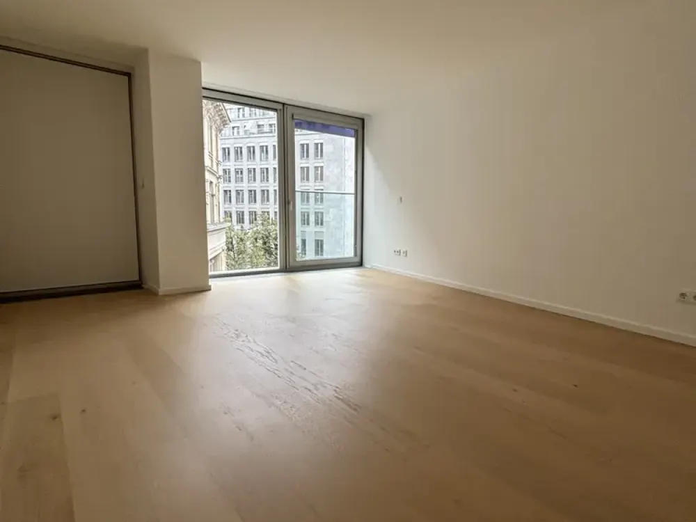 Commerzbanktower | lichtdurchflutete Wohnung | Bis Ende 2028