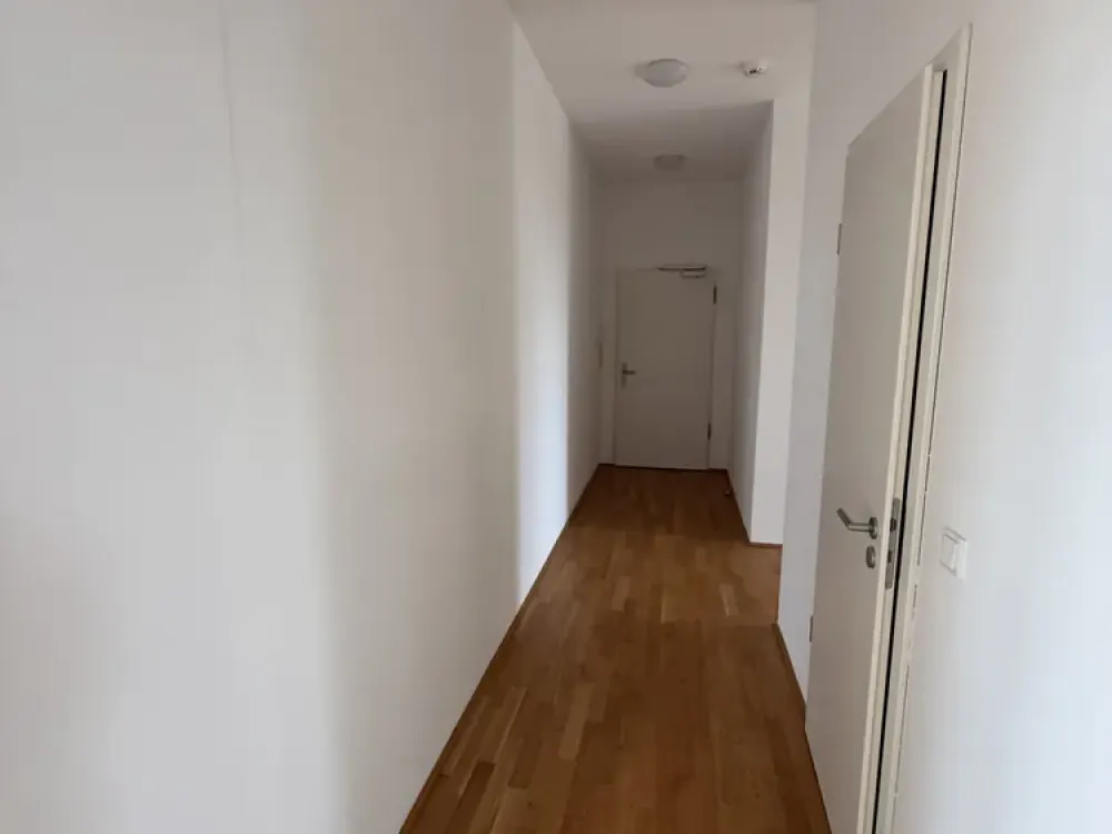 wunderschöne 3‑Zimmer Wohnung mit Dachterrasse