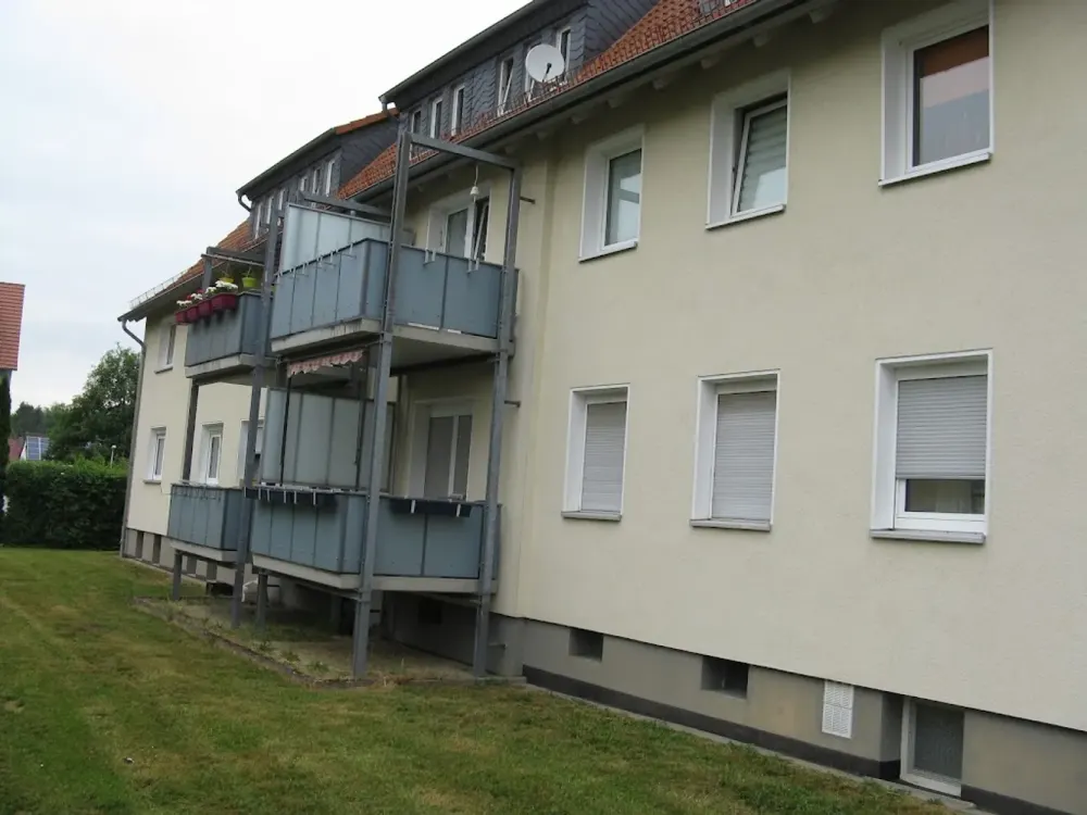 Praktische Dachgeschosswohnung mit Badewanne