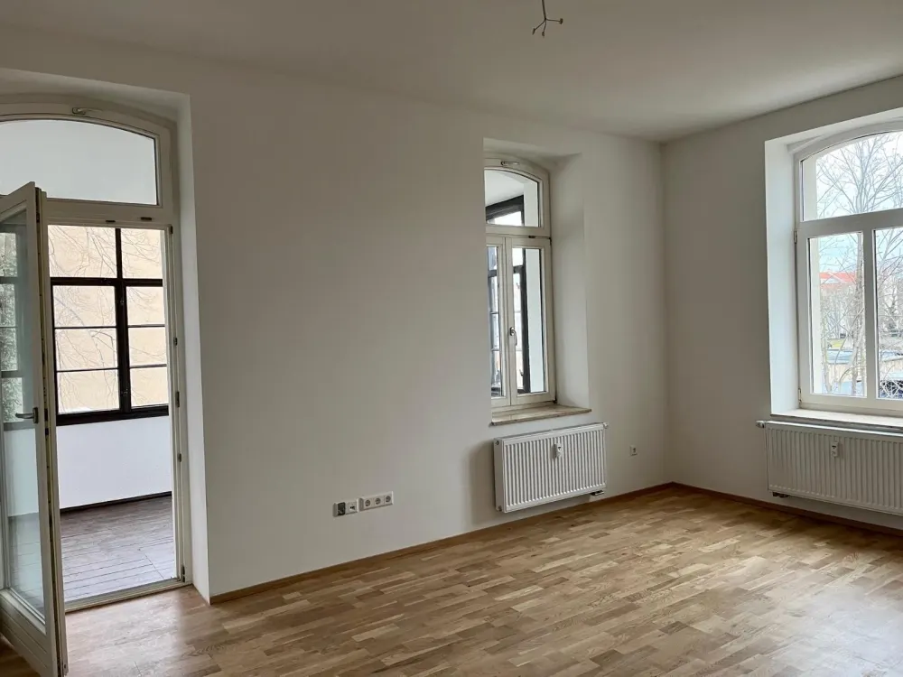 3-R Wohnung, Wintergarten, 95 qm, Sanierter Altbau