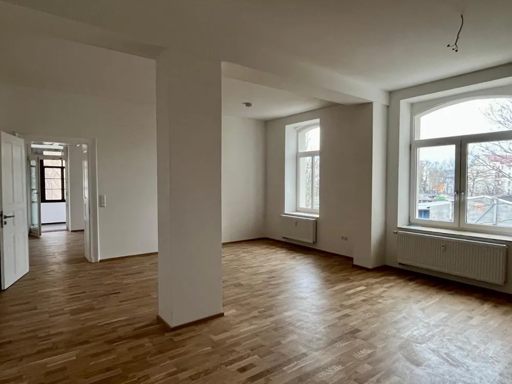 3-R Wohnung, Wintergarten, 95 qm, Sanierter Altbau