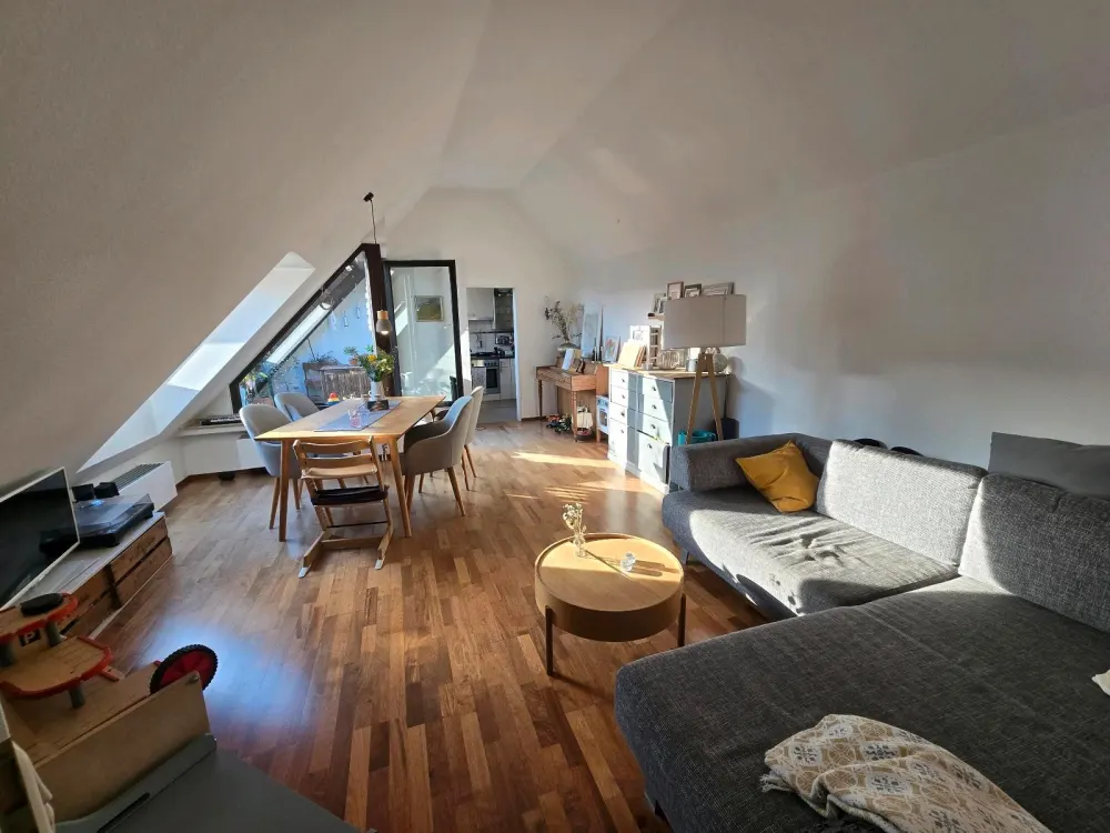 ZEITLICH BEFRISTET! Köln-Sülz! Bildschöne 3-Zimmer-Maisonette