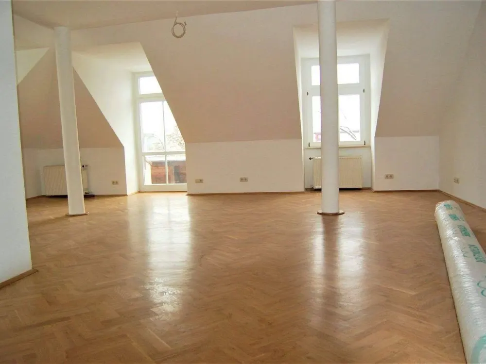 Modernes 2-Zimmer-Atelier mit Terrasse mit tollem Ausblick