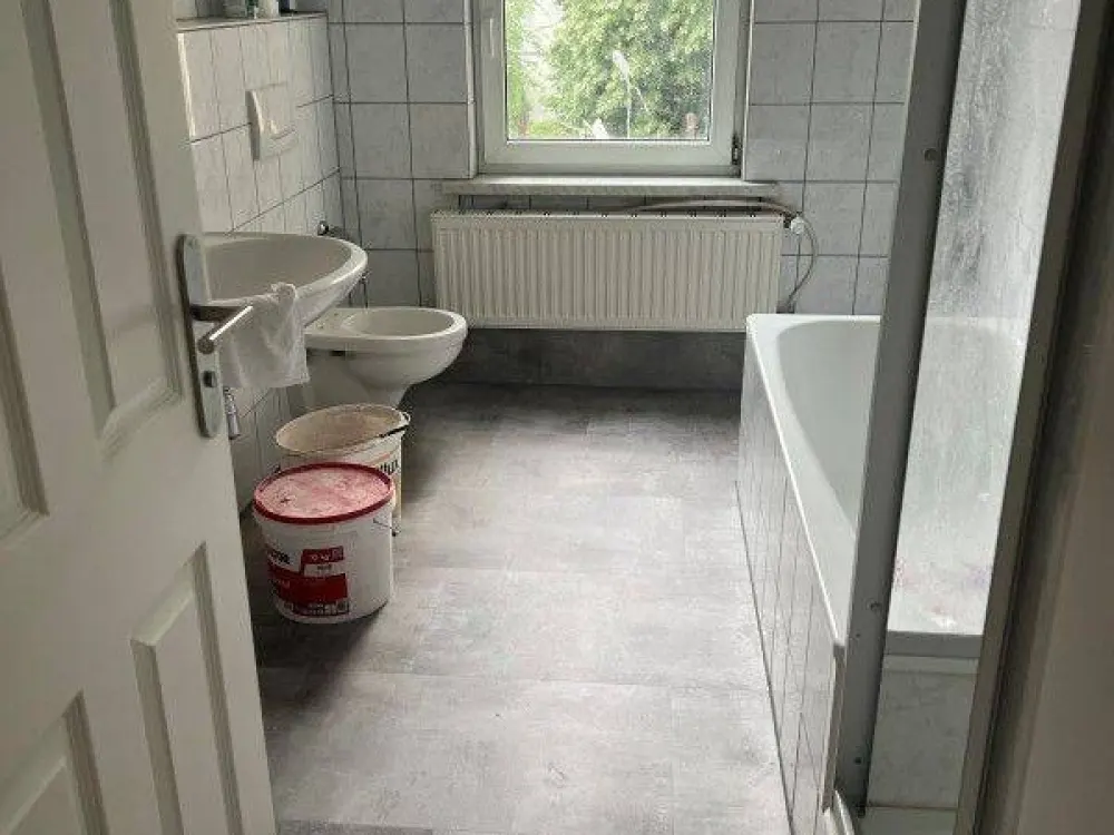 renovierte 4 Raumwohnung für ruhige Mieter:innen