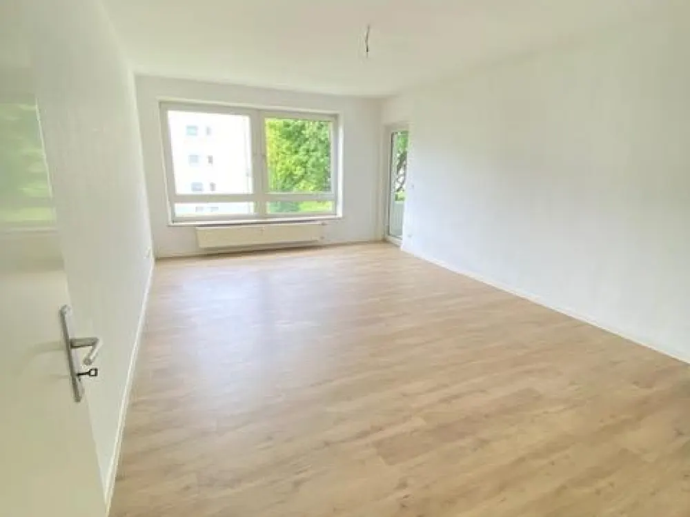 ~ ~ Attraktive 3-Raum-Wohnung in ruhiger Wohnlage ~
