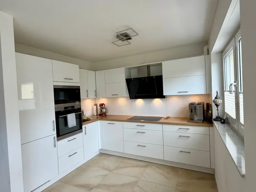 Helle 3-Zimmer Wohnung in Paffrath