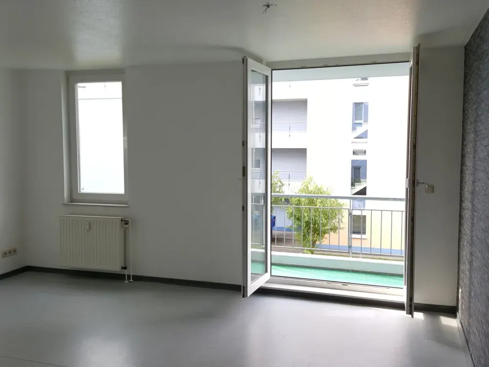 2,5 Raum Wohnung mit Balkon Nähe U35! !WBS erforderlich!