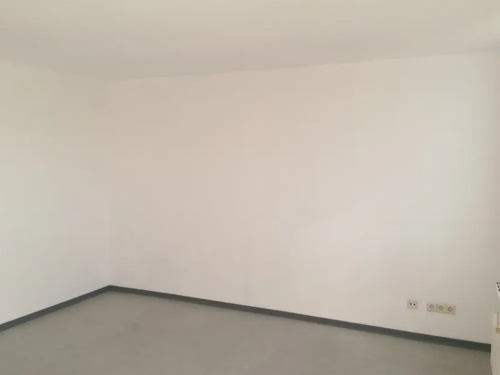 2,5 Raum Wohnung mit Balkon Nähe U35! !WBS erforderlich!