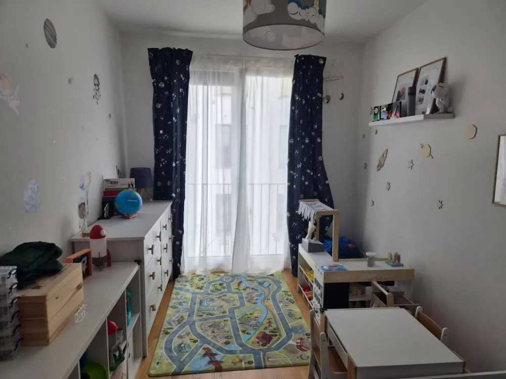 Modern 3-Room Apartment in Wittenau, Dream Residential Complex, Great Connection