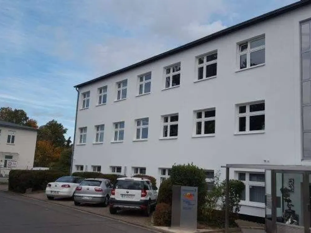 hochwertig eingerichtete Apartments in ruhiger Lage mit PKW Stellplatz - komplett möbliert und ausgestattet