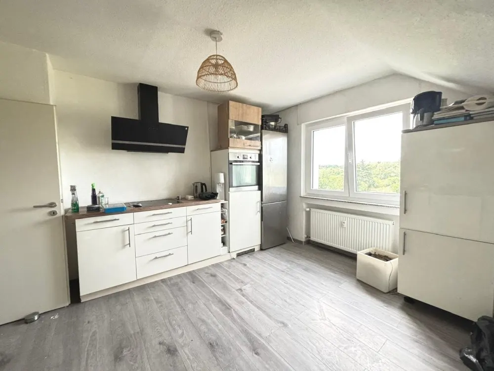 Große 4-Zimmer Dachgeschosswohnung am Feldrand von Messel