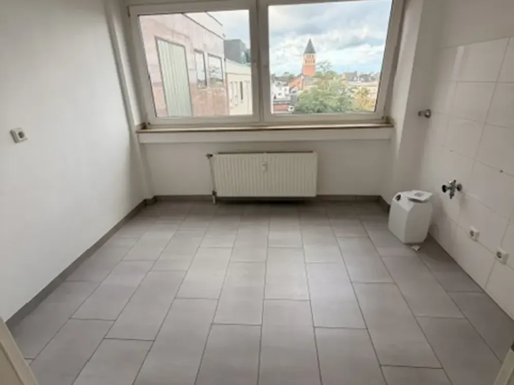 Helle 1 Zimmerwohnung ohne Balkon mit TG Stellplatz in Troisdorf Mitte