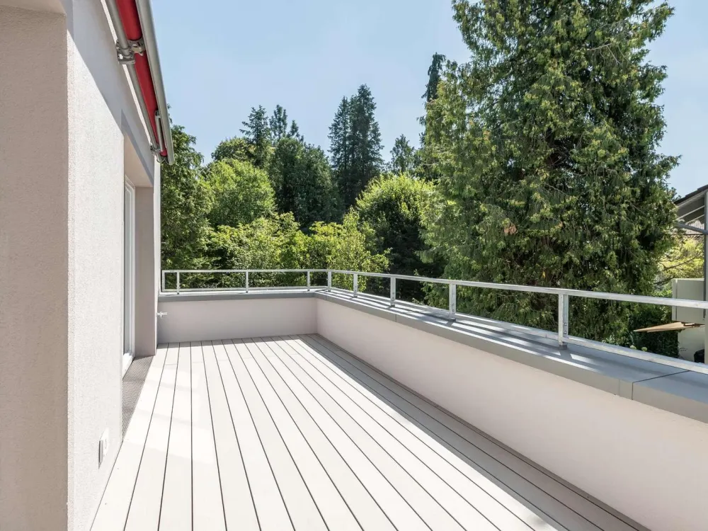 Zum Erstbezug: Moderne 3-Zimmer-Wohnung mit Wohnküche und Balkon