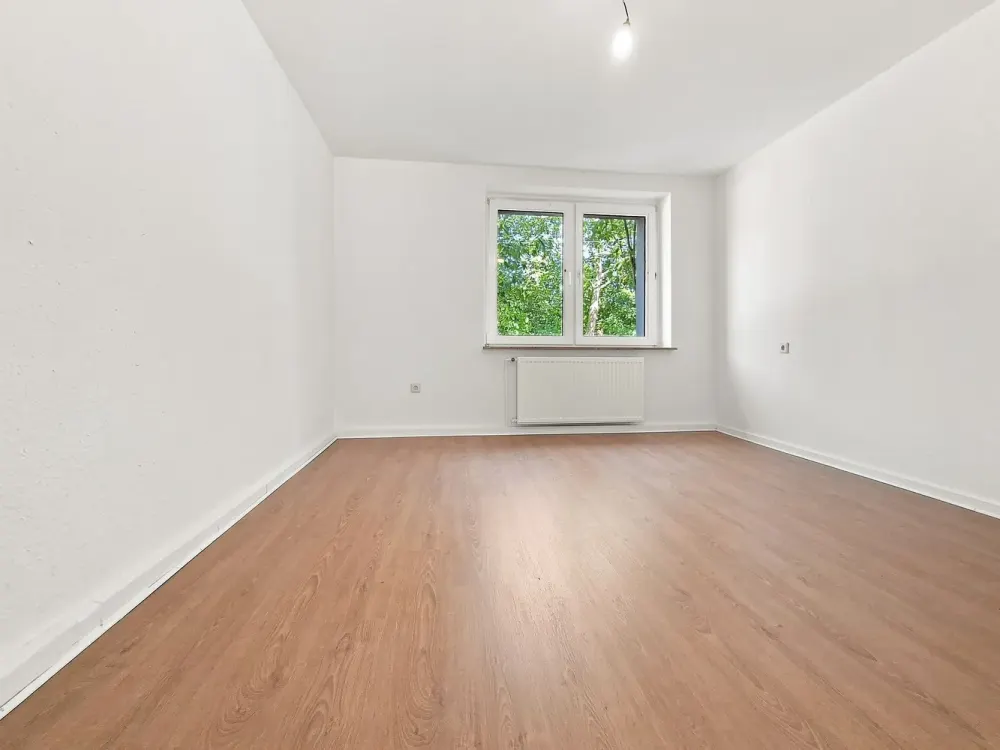 2-Room Ground Floor Apartment with Balcony