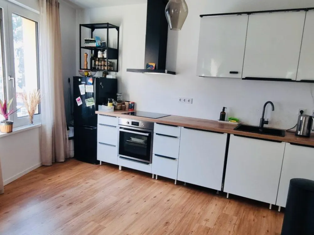 Möblierte 3-Zimmer-Wohnung mit Balkon in Pankow zur Zwischenmiete