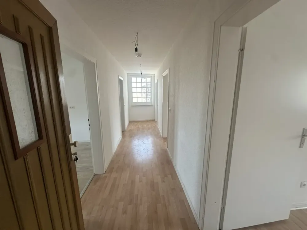 Charmante Altbauwohnung mit durchdachter Raumaufteilung