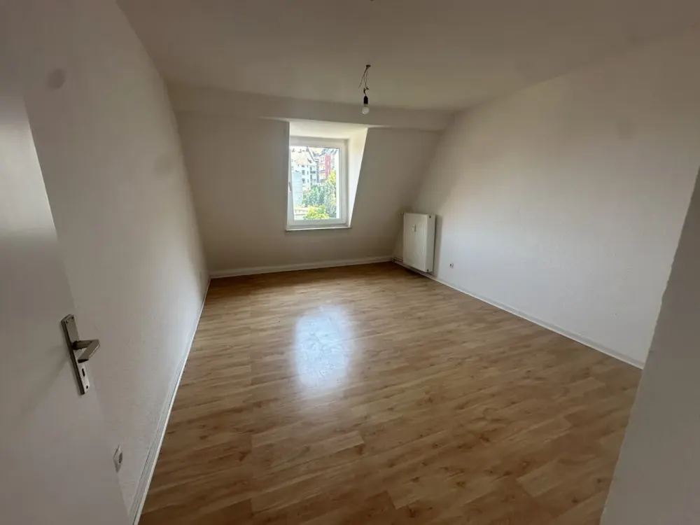 Charmante Altbauwohnung mit durchdachter Raumaufteilung