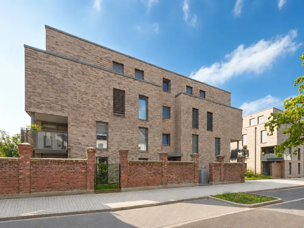171 m² Penthouse-Feeling mit 80 m² Dachterrasse, EBK & 2 TG-Stpl. - exklusiv & barrierefrei in Bocku