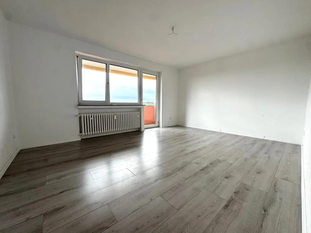 Blick über Bochum:gepflegte 3,5 Zimmerwohnung mit Balkon ab sofort frei