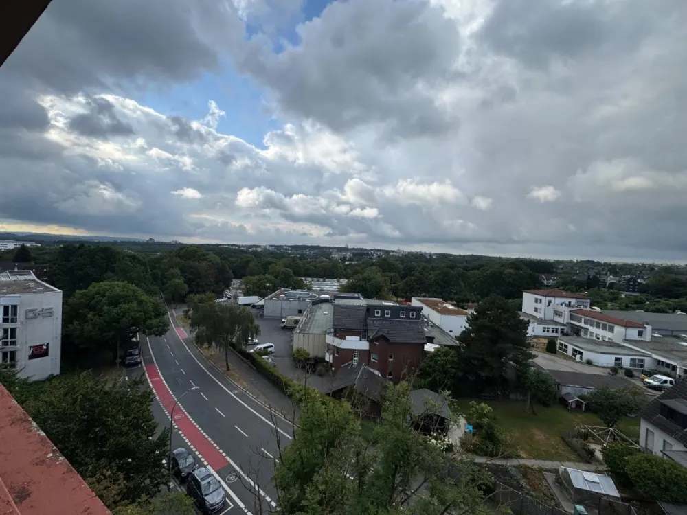 Blick über Bochum:gepflegte 3,5 Zimmerwohnung mit Balkon ab sofort frei