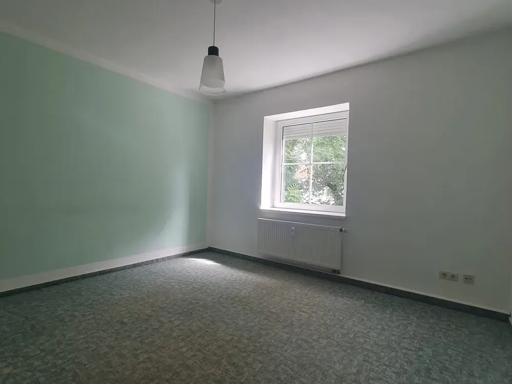 schöne 2-Raumwohnung in ruhiger Lage in Böhlen