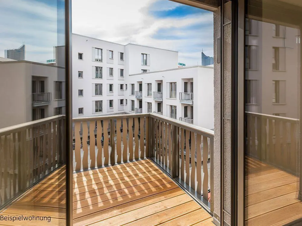 Schöne Stadtwohnung im Neubau am Wintergartenhochhaus