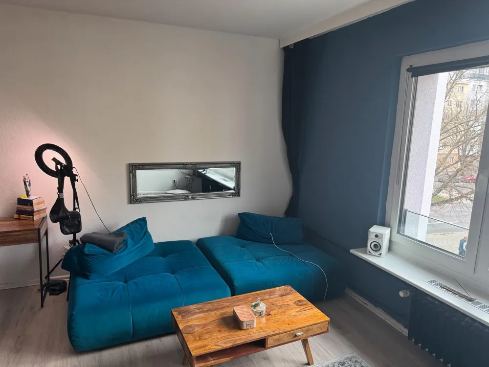 A bright fully furnished Apartment