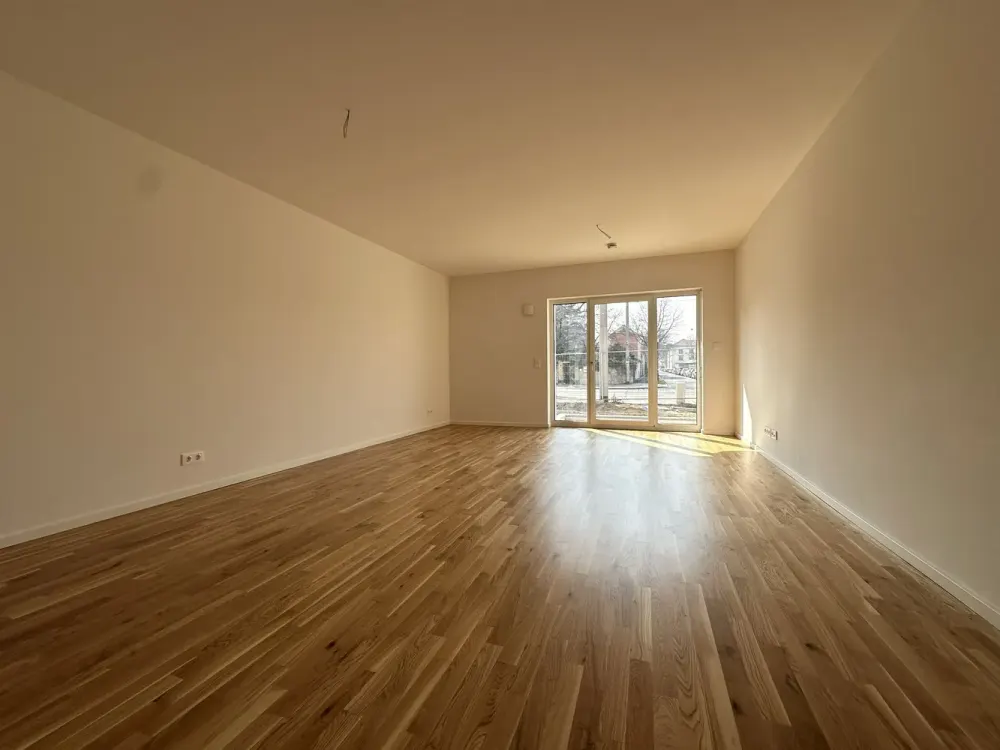 **Erstbezug** Schöne 3-Raum-Wohnung mit Terrasse in Dresden-Friedrichstadt