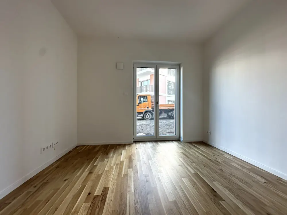 **Erstbezug** Schöne 3-Raum-Wohnung mit Terrasse in Dresden-Friedrichstadt