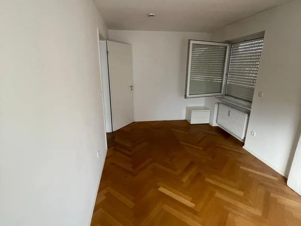 2-Zimmer-Wohnung in Dachau-Zentrum - hochwertig ausgestattet, von