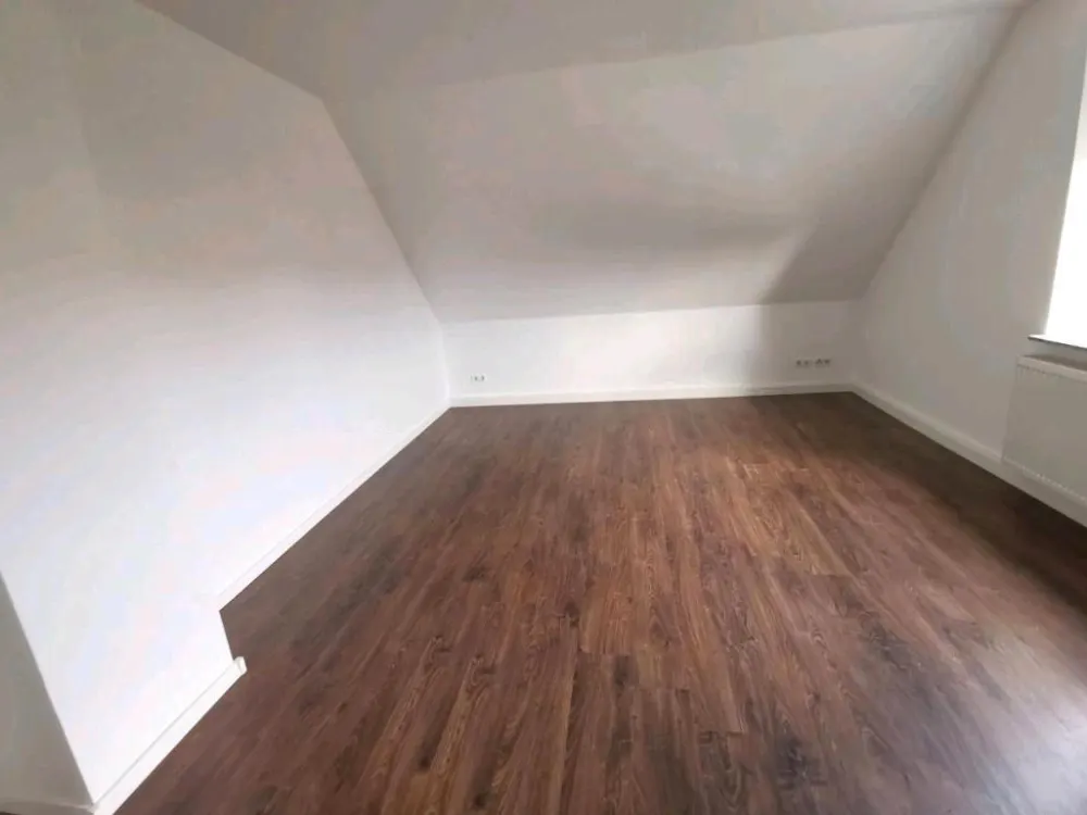 3-Zimmer-Mietwohnung im ZFH in Burgwedel - Thönse