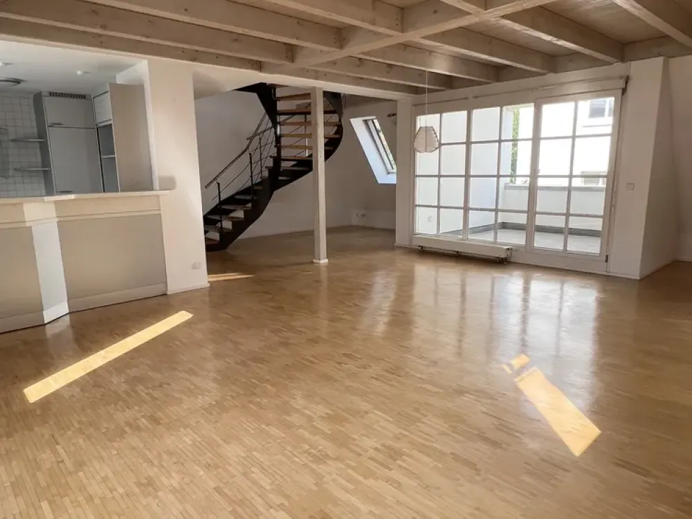 Schöne 4-Zi. Maisonette-Wohnung in Sindelfingen