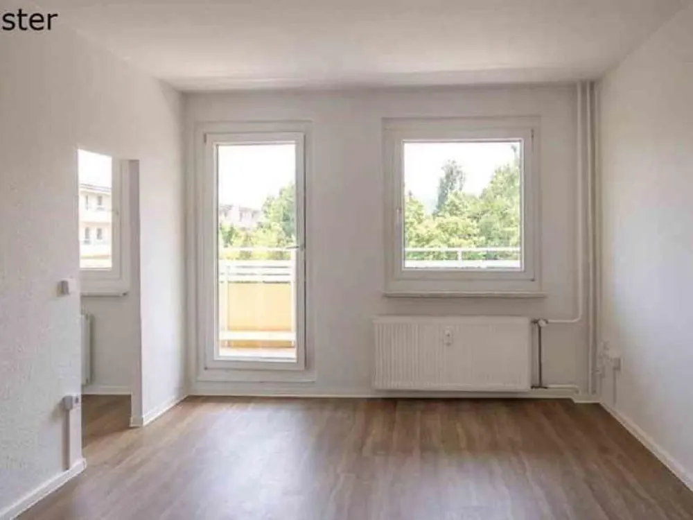 Praktische 3-Zimmer-Wohnung mit Balkon in Dresden-Gorbitz!