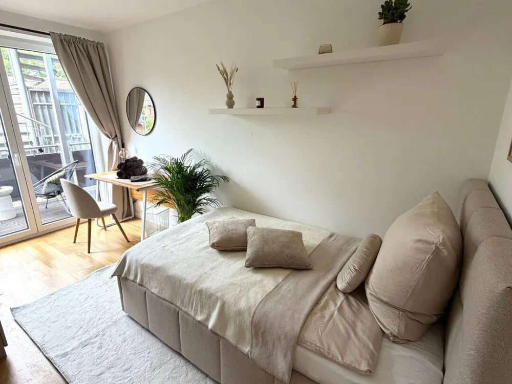 Premium WG-Zimmer | Vollmöbliert & All-inclusive | Ruhige Innenhofseite | Bahrenfeld