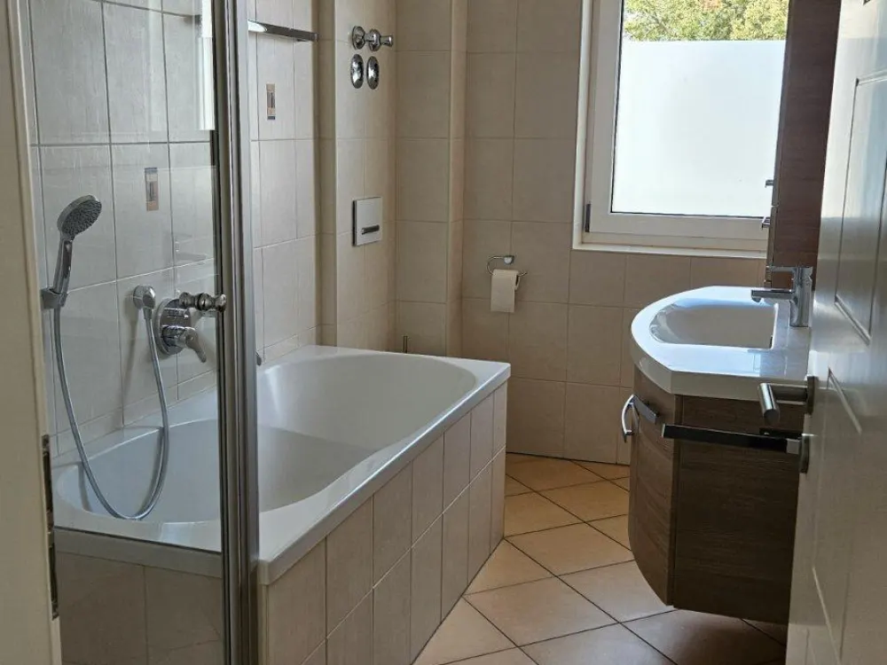 Exklusive 4,5-Zimmer-Wohnung in Nürnberg-Fischbach zu vermieten!