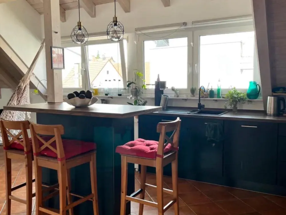 Helle und geräumige 3-Zimmer-Maisonette-Wohnung in Stgt.Degerloch