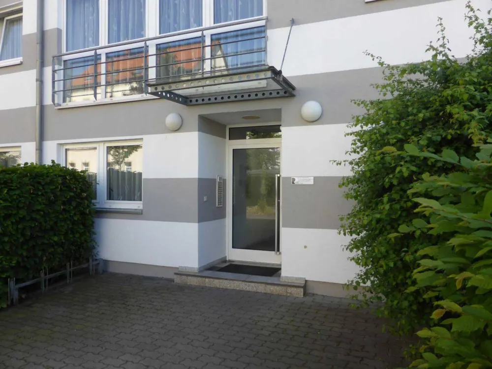Möckern - ruhige Wohnung mit Erkerzimmer und EBK!