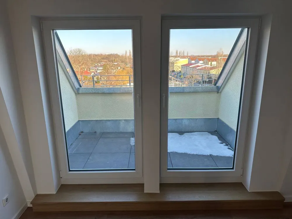 Eutritzsch - komplett neu sanierte & moderne Dachgeschoßwohnung mit Loggia in verkehrsgünstiger Lage