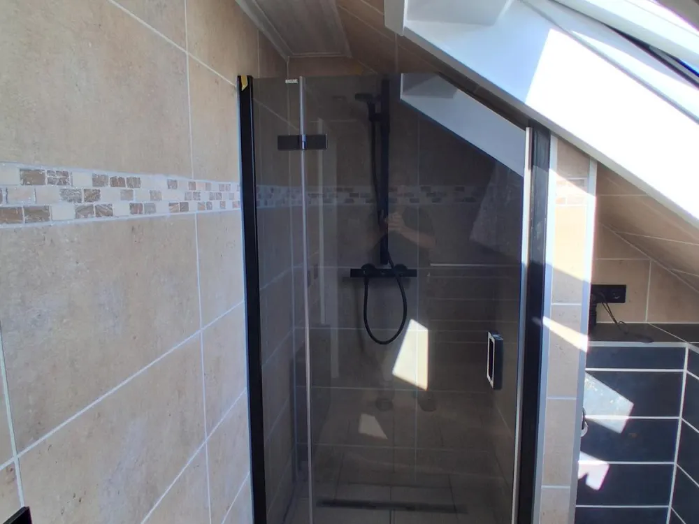 2 Zimmer Wohnung in Klein -Karben zu vermieten 950 € + 300 Umlage