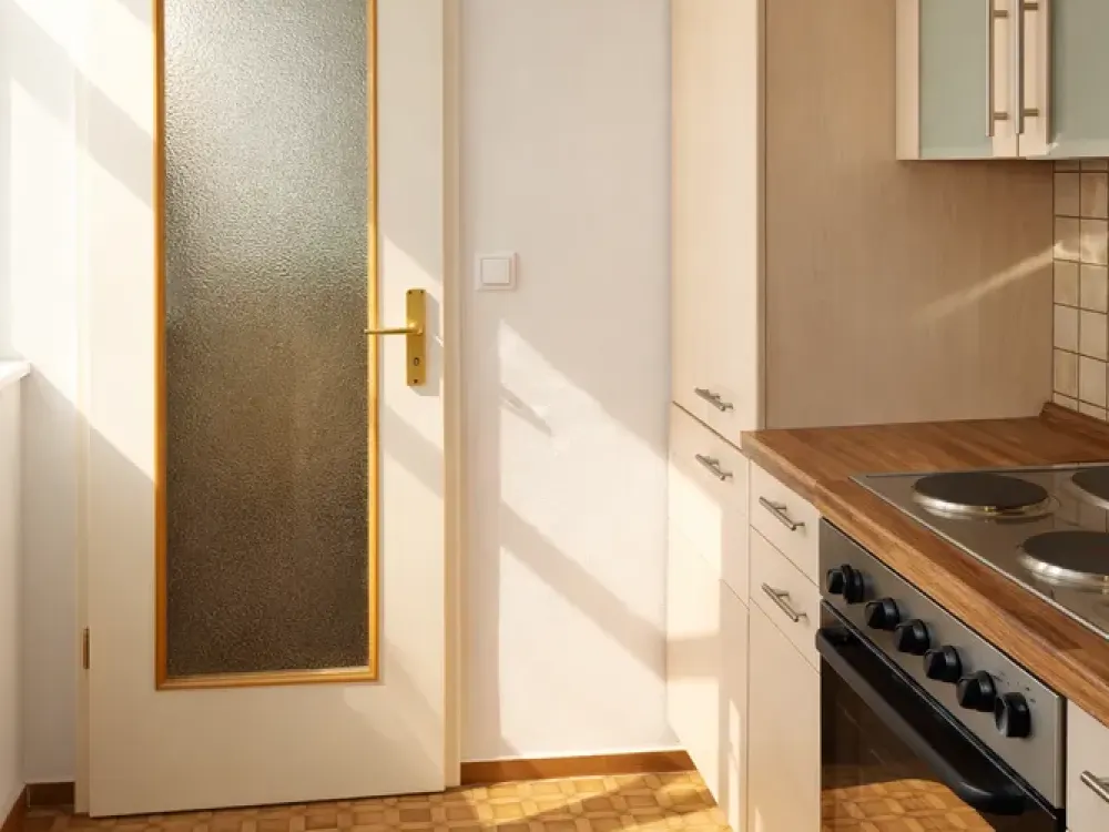 Germering 5 min zur S-Bahn, helle, großzügige 2 Zi,-Dachterrassenwohnung, EBK,Parkett, Dachterr