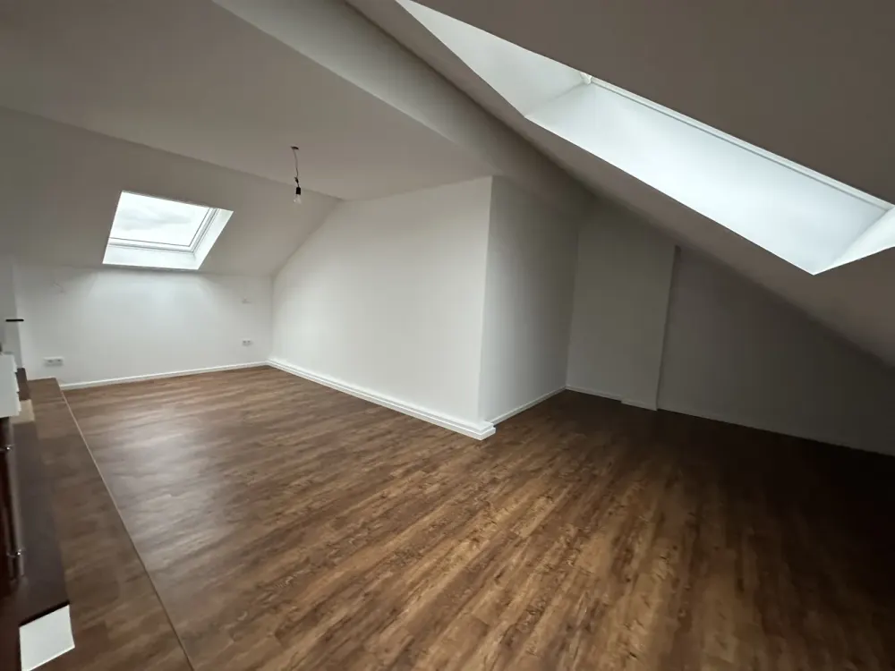 Ganz oben zu Hause, exklusives Penthouse mit urbanem Lebensgefühl - auch WG geeignet!