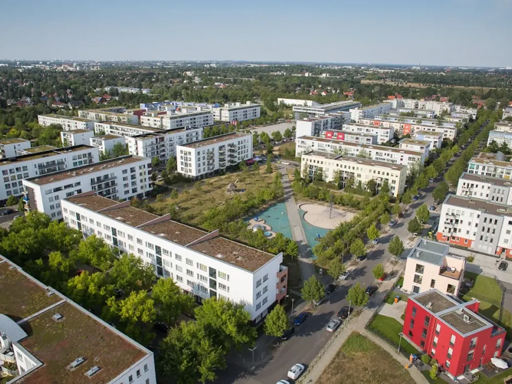 Großzügige 3 Zimmerwohnung in der Lieselotte-Berger-Str. 45, 4.OG, LI