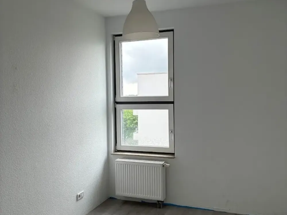 Großzügige 3 Zimmerwohnung in der Lieselotte-Berger-Str. 45, 4.OG, LI