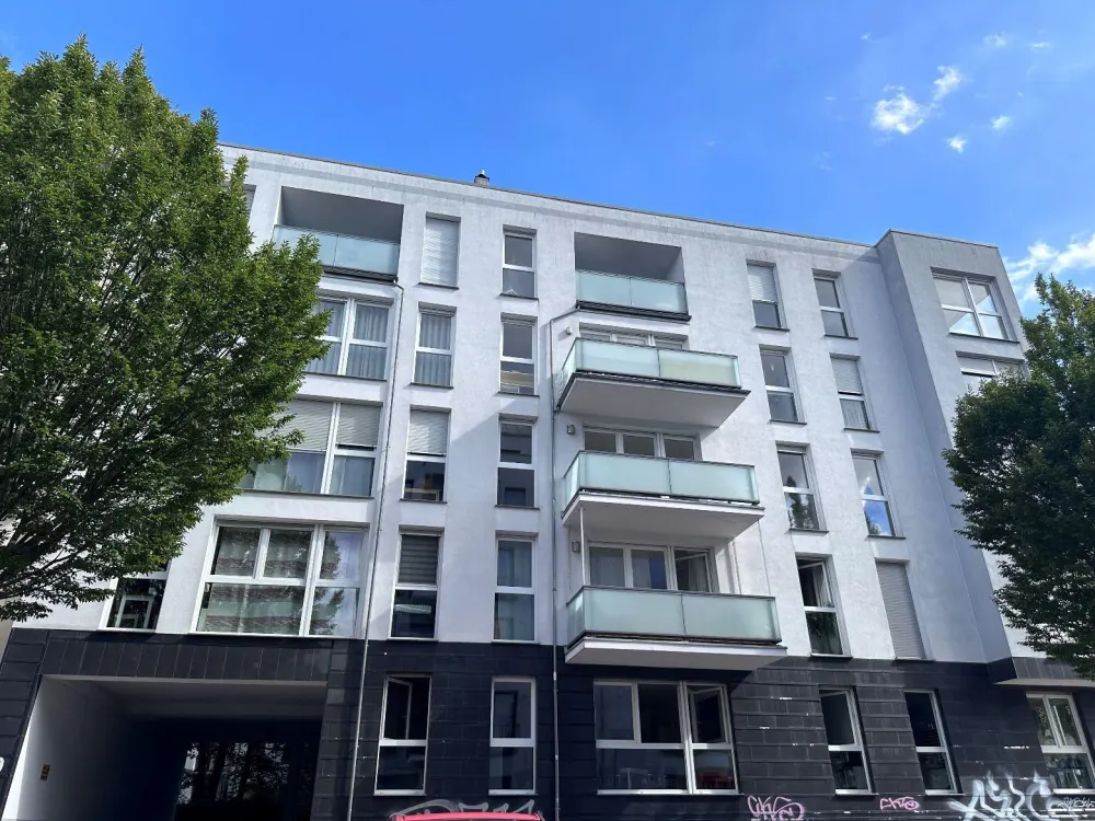 Moderne 5-Zimmer-Wohnung in der Südvorstadt