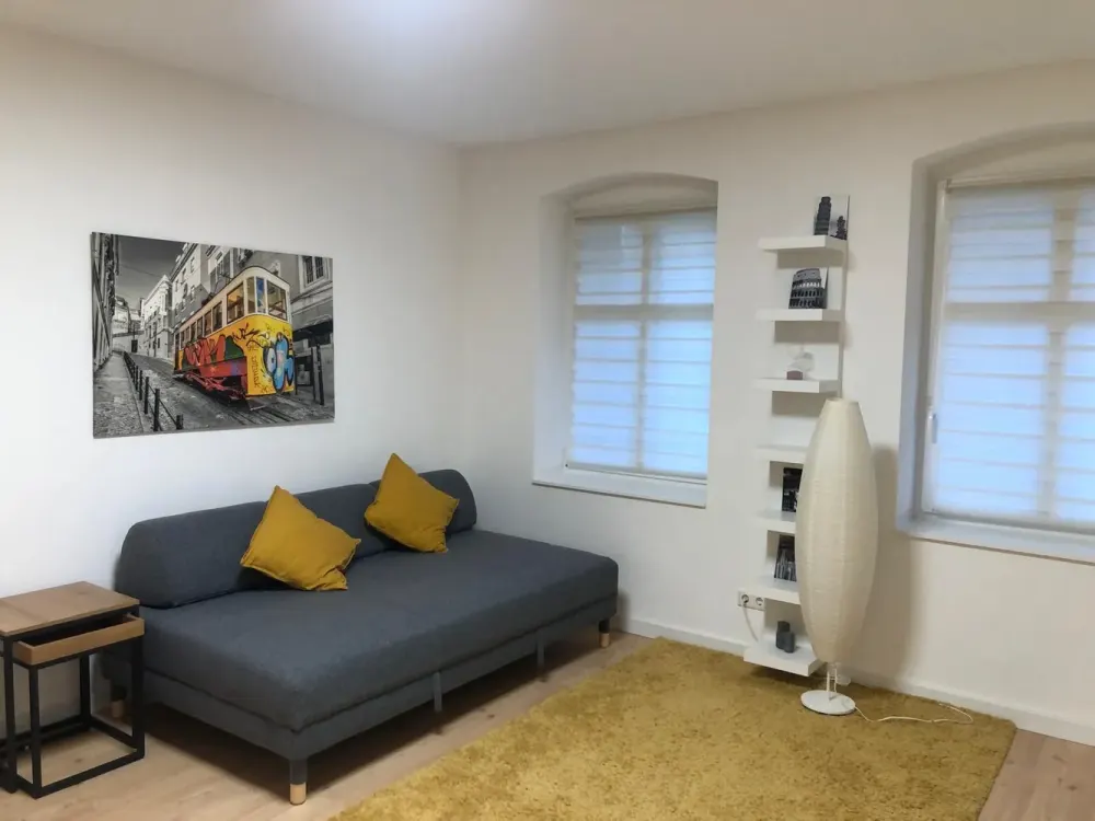 * 1-Zimmer-Apartment am Botanischen Garten - komplett möbliert - mit WLAN - unbefristet *