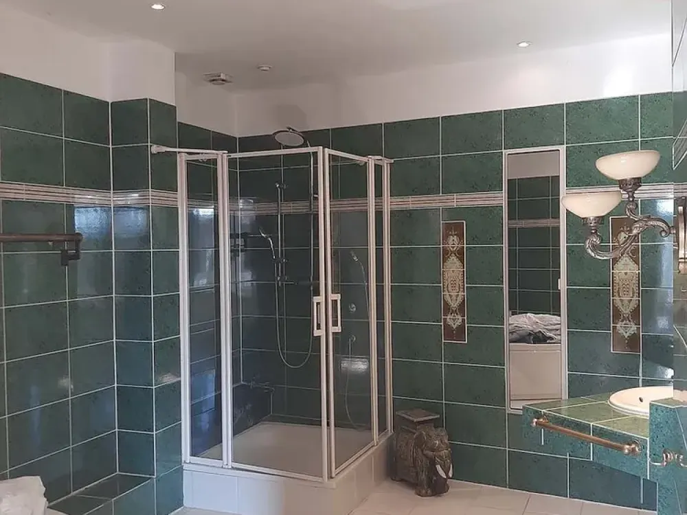 15 Minuten zum HBF-Köln, einzigartige Maisonettwohnung mit Dachterrasse und Wintergarten