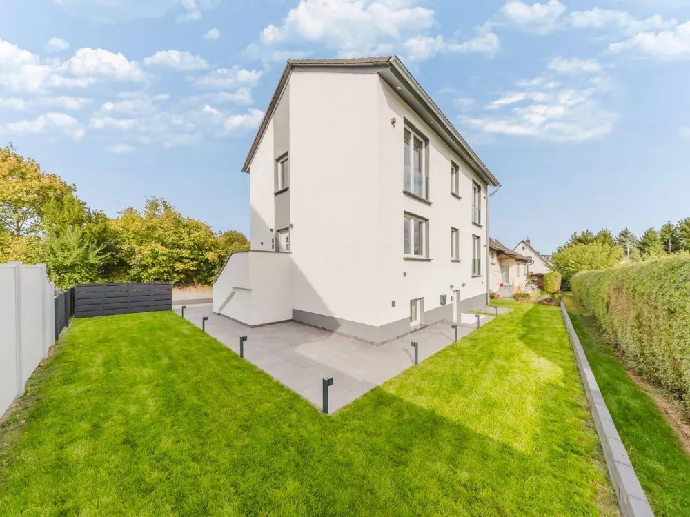 Wunderschöne, kernsanierte Luxus-Mietwohnung