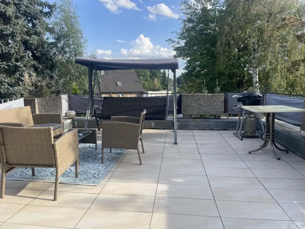 Wohnen mit Charakter: 3-Zimmer-Wohnung mit großer Terrasse in Köln-Seeberg