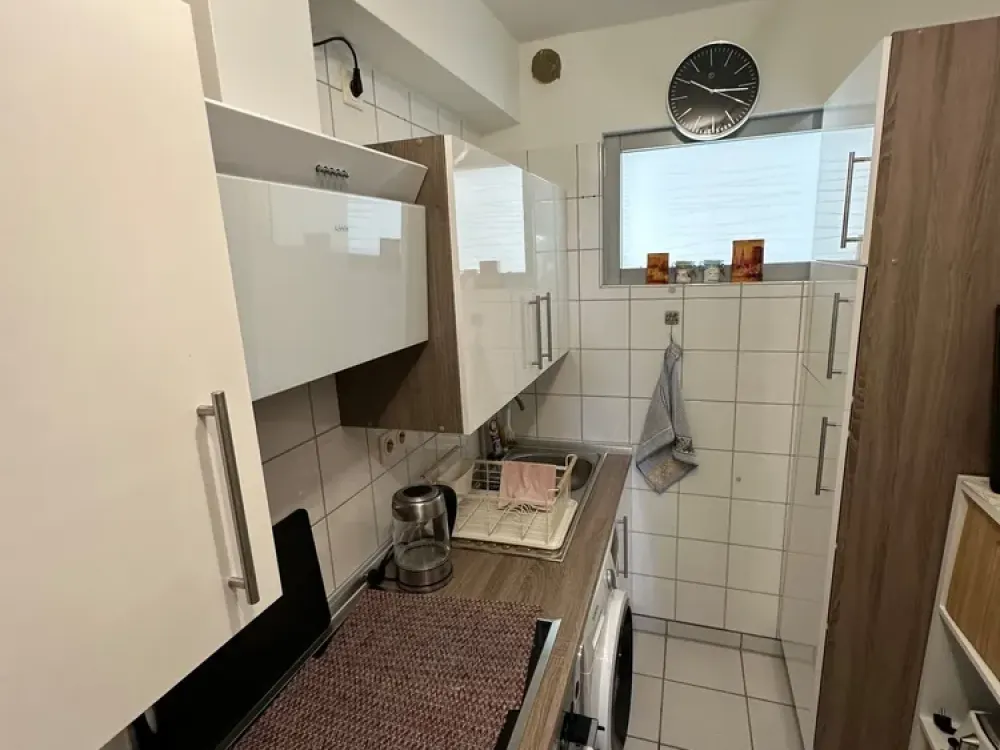 Balkonblick ins Grüne: 2-Zimmer-Wohnung im 3. Obergeschoss mit Aufzug in Bochum