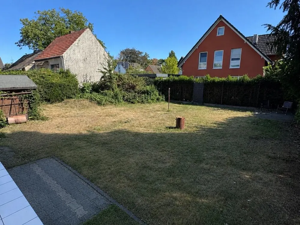 Große 7 Zimmer Gartenwohnung im Kaarster Zentrum